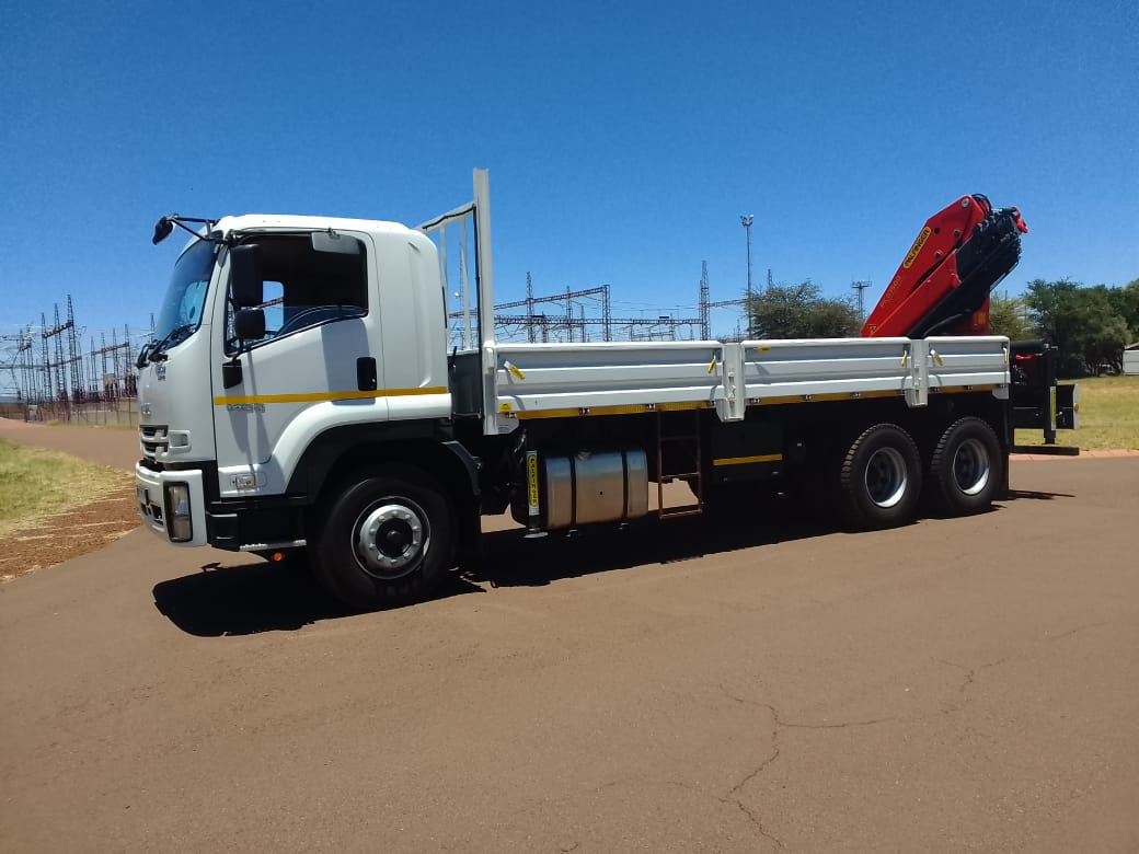 Operated crane hire for heavy lifting on industrial sites